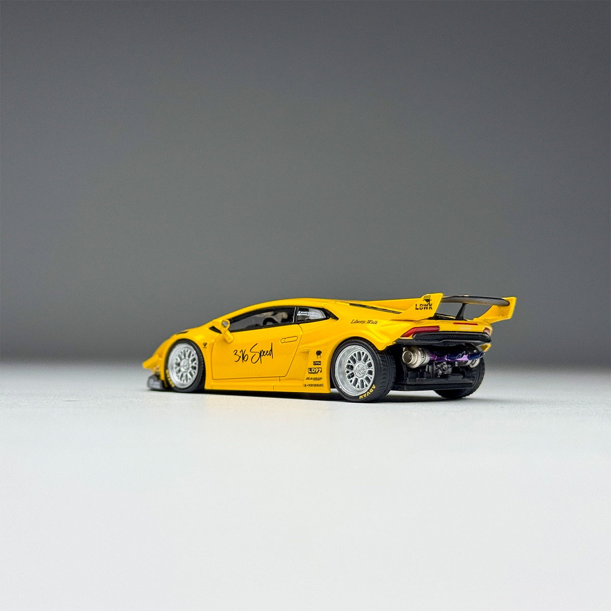 KINGMODEL 1:64 LBWK HURACAN GT