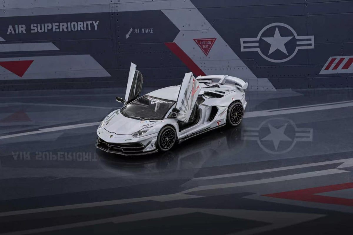 Fei Xiang (FX) 1/64 Lamborghini (Fully Opening Parts)
