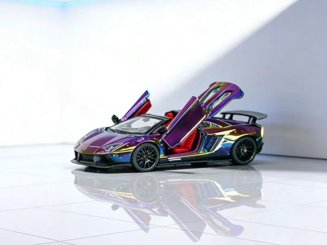 Rhino Model RM 1:64 Lamborghini LP720-4 Convertible LBWK Widebody (Chameleon)